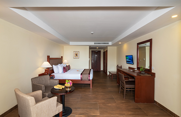 Deluxe Double with Balcony Pool view